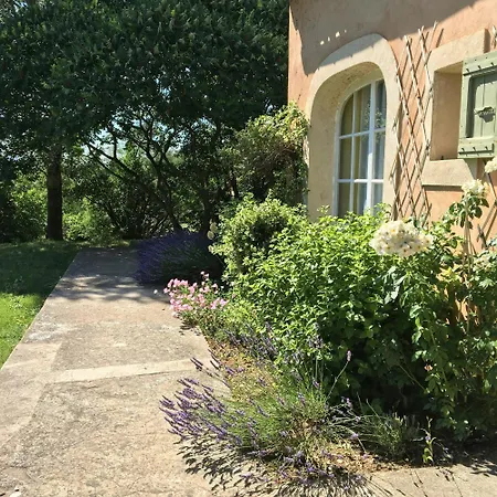 Provencal With Luberon Views
