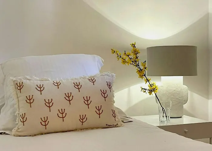 Provencal With Luberon Views *