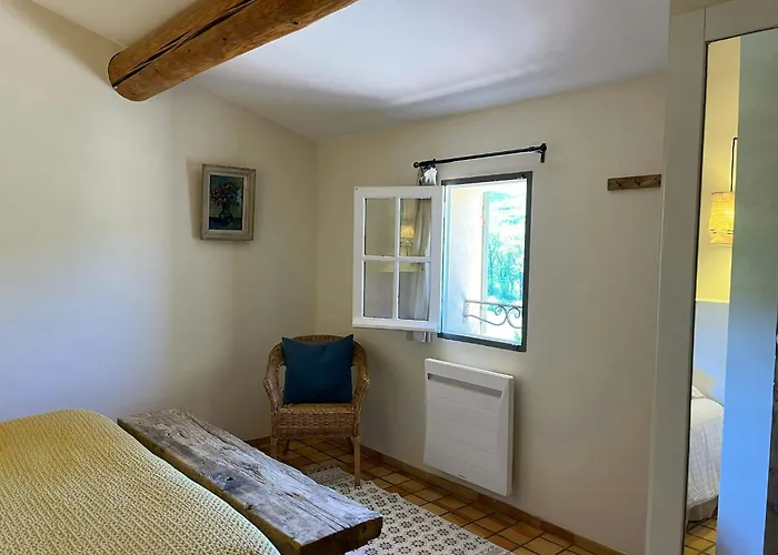 Provencal With Luberon Views 펜션 *