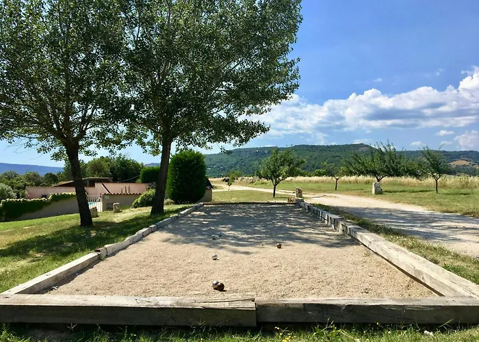 Provencal With Luberon Views